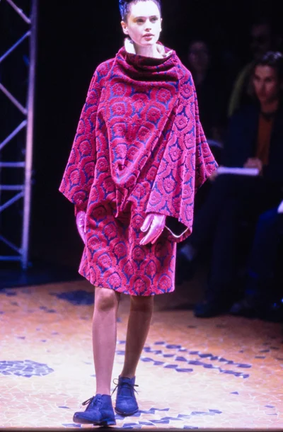Look 32